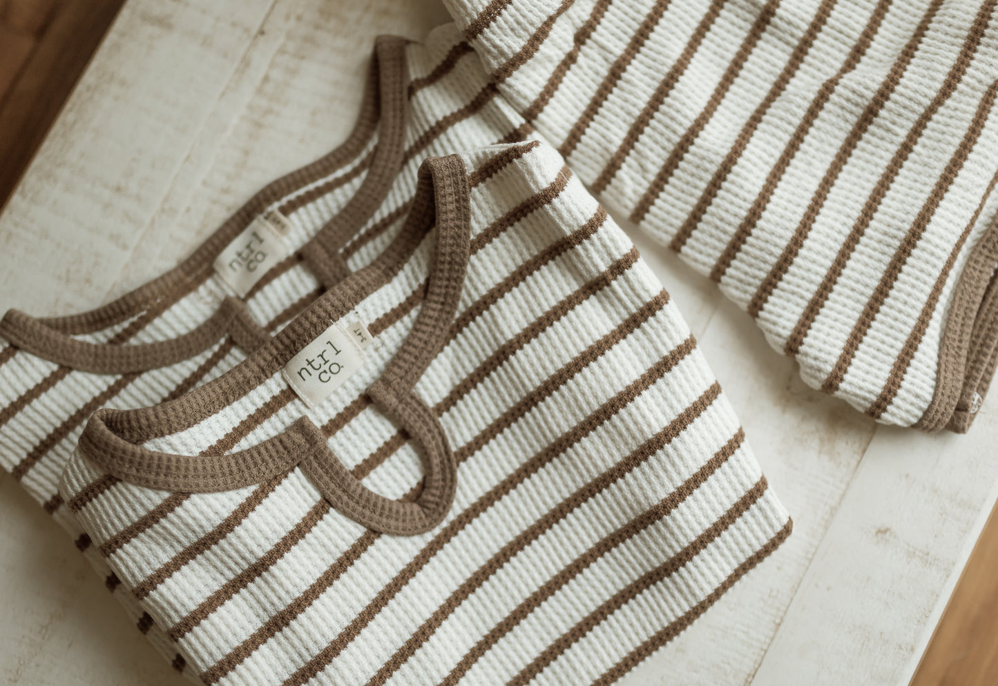 Girl's Waffle Striped Sleeveless Top with Shorts - Beige/Brown